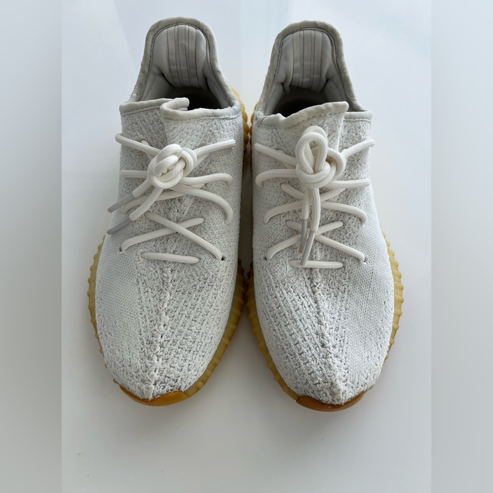 Yeezy Boost 350 V2 Triple White Men’s Size 8 Pre-owned